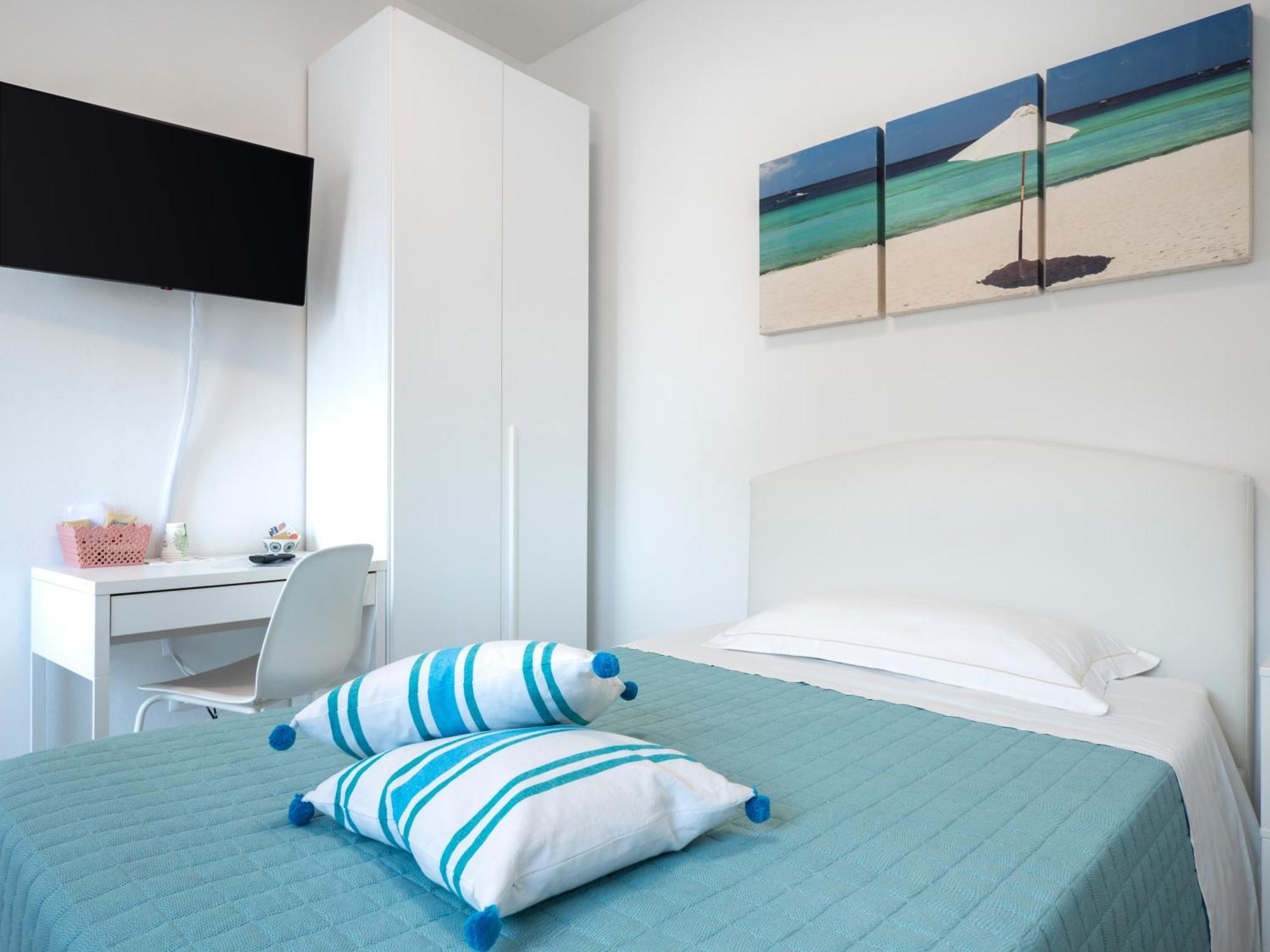 Zuara9Room Ріміні Екстер'єр фото