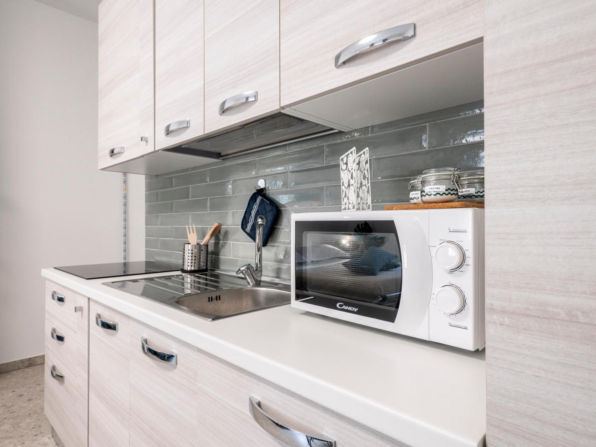 Zuara9Room Ріміні Екстер'єр фото