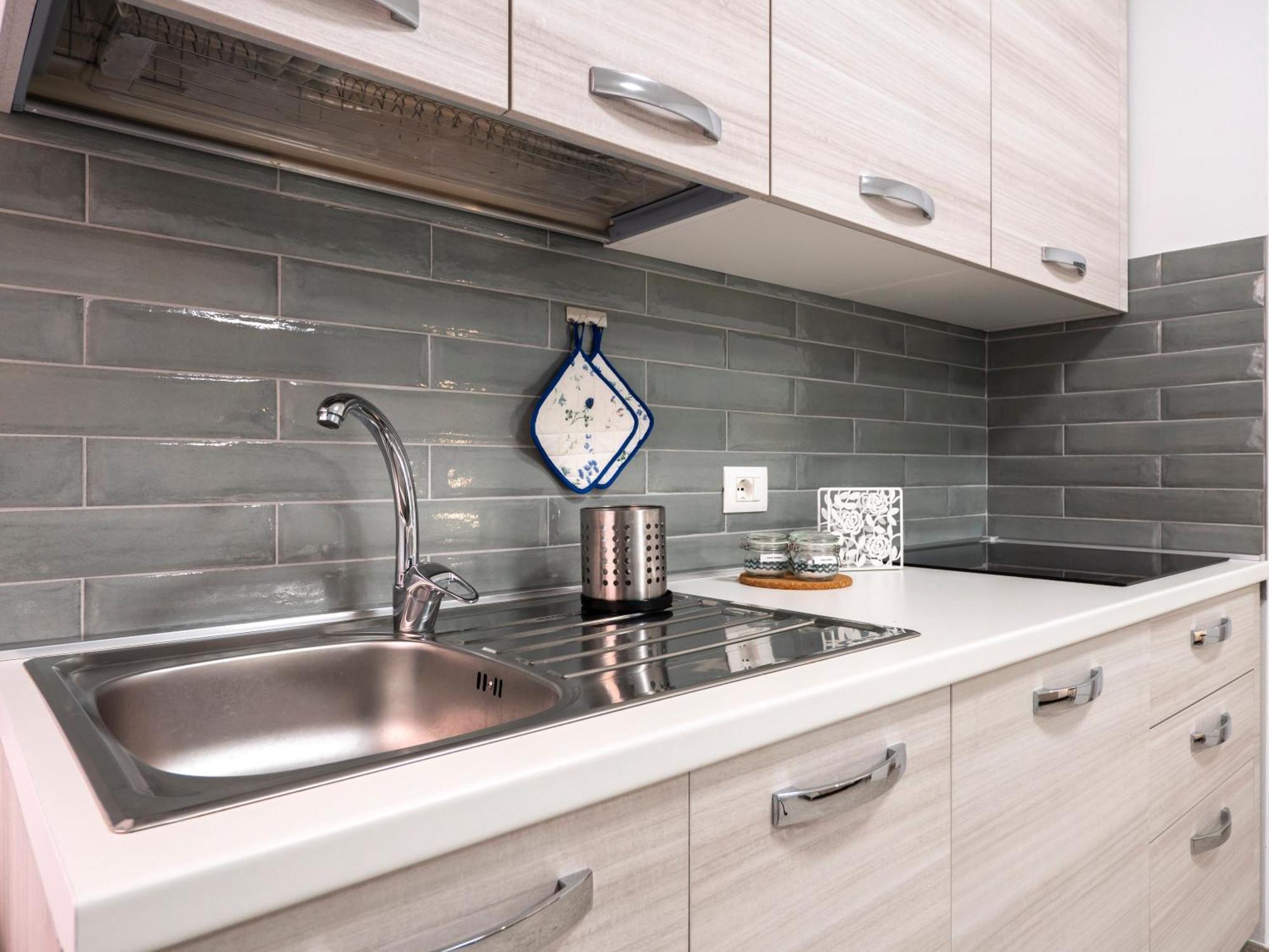 Zuara9Room Ріміні Екстер'єр фото